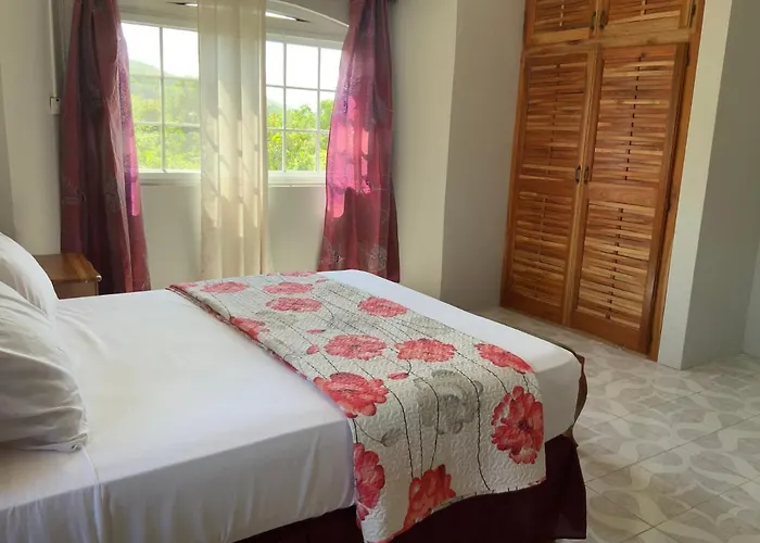 Poinciana House