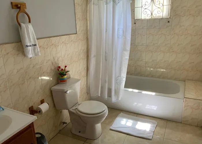 Poinciana House Montego Bay