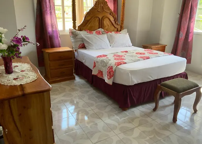 Holiday home Poinciana House Montego Bay
